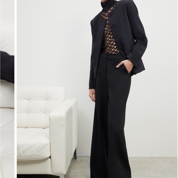 Nordstrom Classic Black Women's Blazer- sold out in stores - Picture 2 of 7